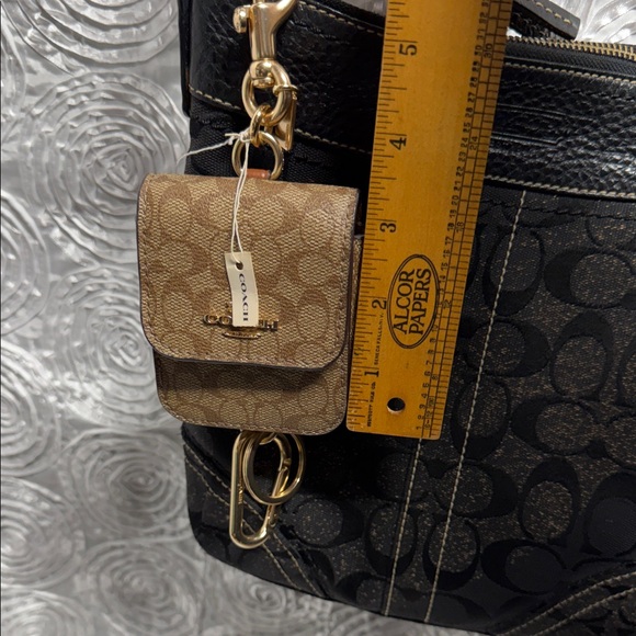Coach Multi Attachments Case Bag Charm Leather With Gold-Tone Hardware (AirPods) - Picture 11 of 13